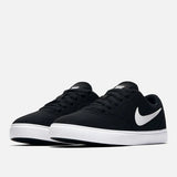 Nike SB Check Canvas Youth Shoe - Black/White